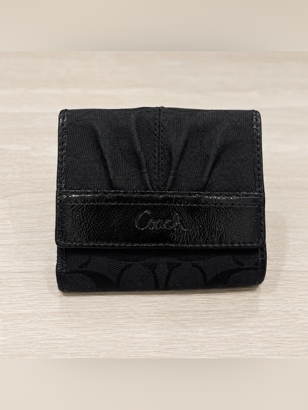 Coach Vintage Y2K Black Signature C Canvas Patent Leather Trifold Wallet